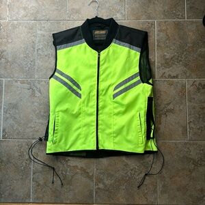 Motorcycle Reflective Vest (Men’s L)